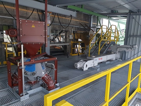 tl_files/ifk/bilder/Referenzen/Showa Denko/Mahlanlage2019_08.jpg
